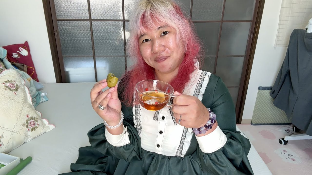 ［解離性同一性障害］秋のtea party［人格のお遊び］