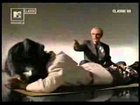 Grace Jones - I'm Not Perfect But I'm Perfect For You.wmv