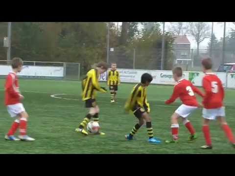 Dano in Rhoon E11 tegen Poortugaal E7