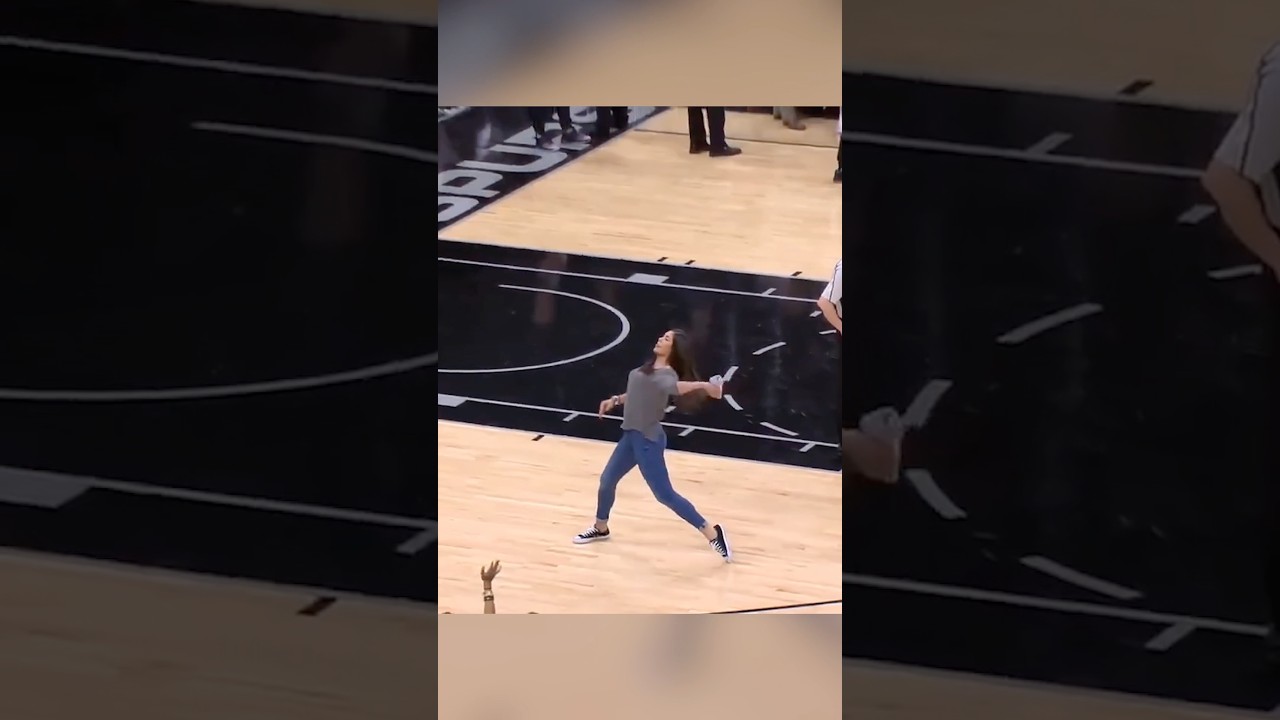 Kelsey Plum has a cannon for an arm 😱