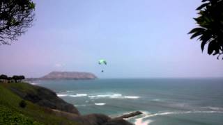 preview picture of video 'Parapente Perú Miraflores'