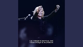 Visiteur et voyageur (Live au Cirque Royal, 2011)