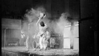The Who - Daddy Rolling Stone - St. Charles 1968 (6)