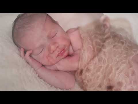 A Persian Mum Gives Birth in Istanbul. Mother, Fatheri, Baby Friendly Cesarean