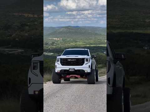 2022 GMC, 7-9” McGaughys lift, 26x16 JTX Forged wheels.Installed by Limitless Off-Road #McGaughys