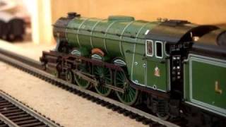 preview picture of video 'Hornby live steam Flying Scotsman'