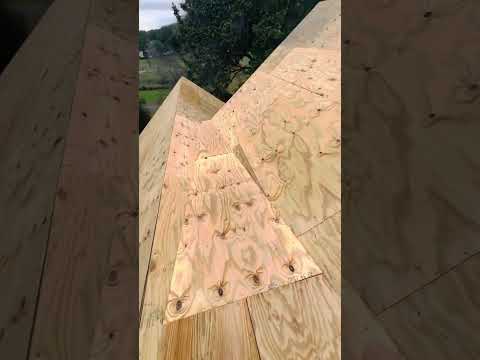 Roof framing, Dead valleys, crazy crickets