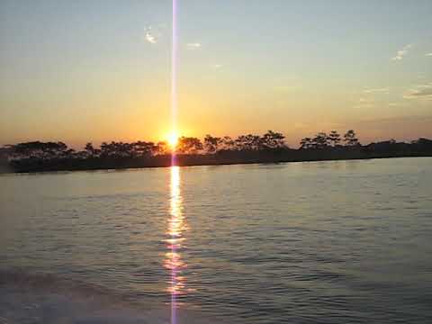 Por do sol no Rio Solimoes proximo de Codajás, Amazonas - Agosto de 2007