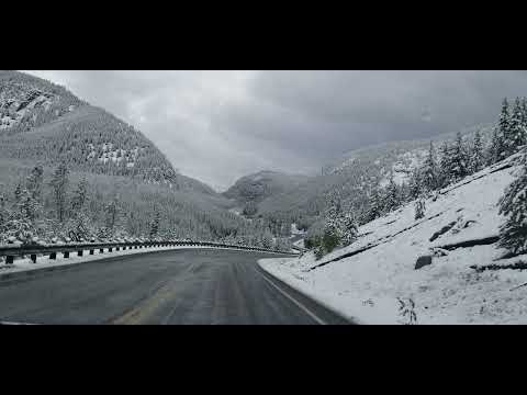 Scary drive in Yellowstone National Park
