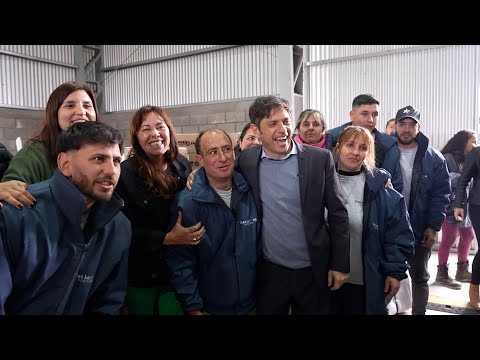 Kicillof firmó convenios para el saneamiento del Basural Municipal de Tres Lomas