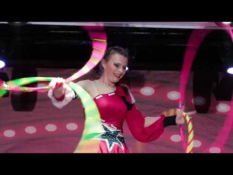 Эквилибр на катушках - Проморолик цирк "Креатив".