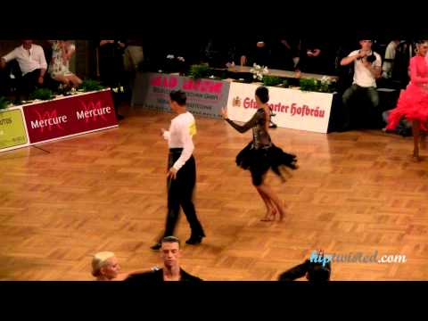 Gregor Bronstein - Aigulim Gerich, GOC Stuttgart 2012, WDSF Grand Slam latin, 4. round - samba