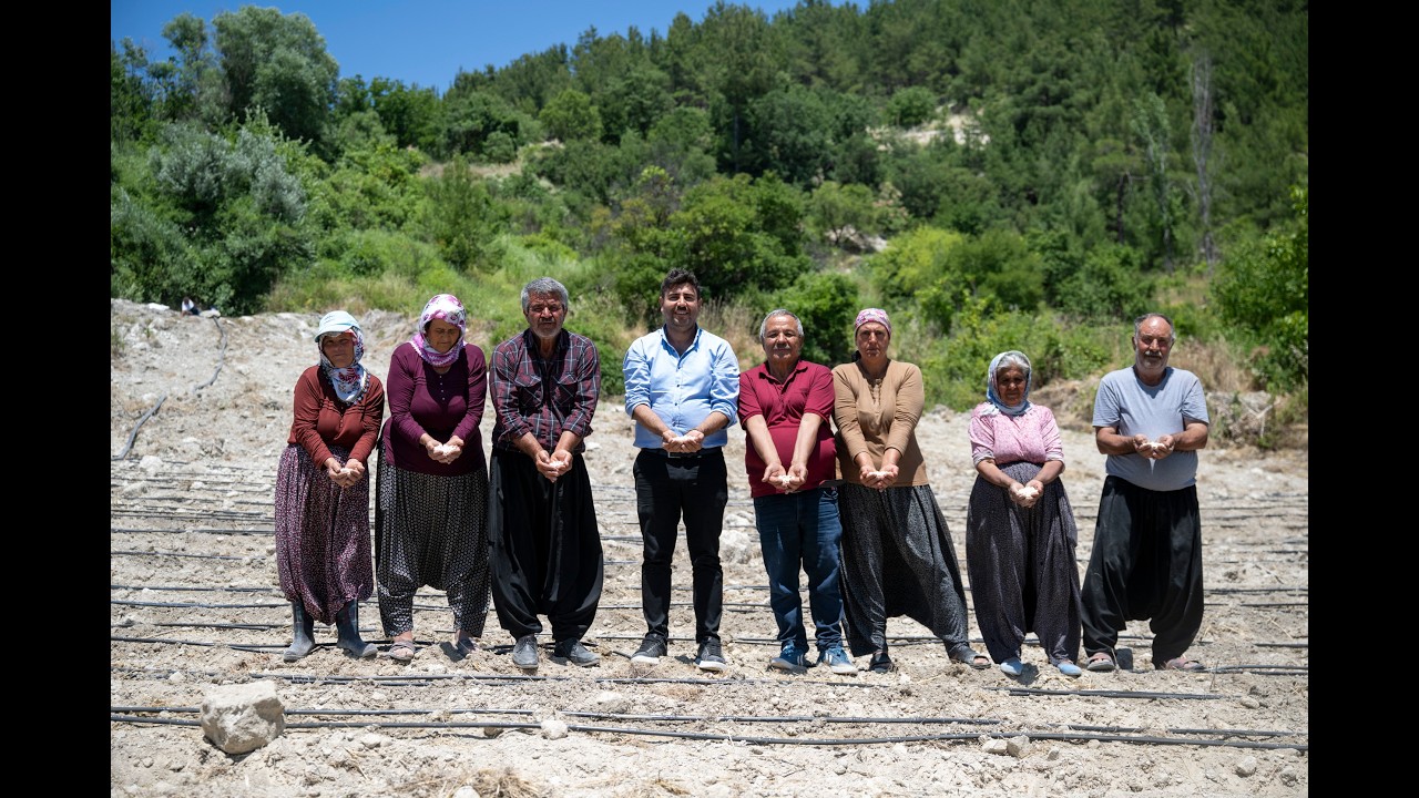 MERSİN BÜYÜKŞEHİR LEKLEK FASULYESİNİ CANLANDIRMAK İÇİN DESTEĞİNİ SÜRDÜRÜYOR