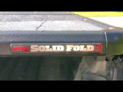 extang solid fold 2.0 tonneau cover