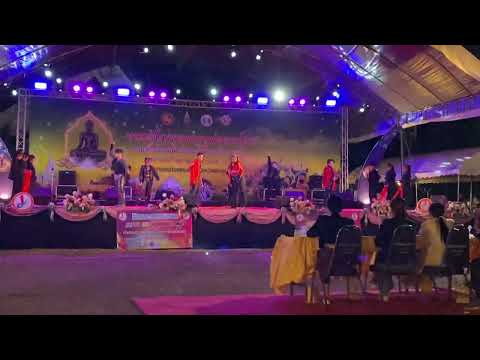 250266 Zenter cover BTS - Intro + Fire + Idol feat. nicki minaj @swangdaendin