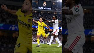 El Tirón de Pelo de Vinicius 😱😳 #vinijr #vinicius #roja #footballfans #realmadrid
