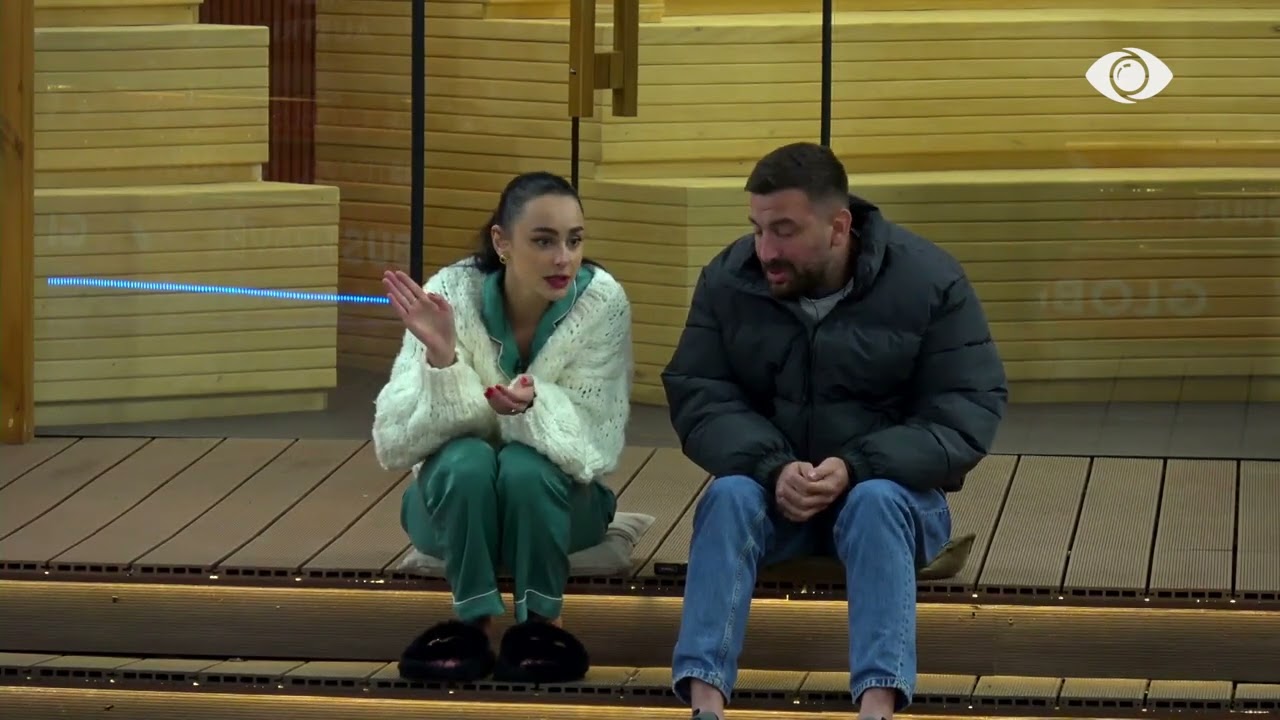 Uluni sqaroni gjërat/ Kelly diskuton me Eglin për raportin me Gjestin, banorja: Nuk do, unë jam gati…