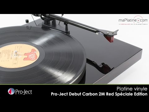 Zoom sur la platine vinyle Pro-Ject Debut Carbon 2M Red Spéciale Edition