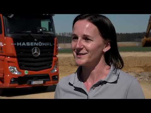 Mercedes-Benz Actros SLT und Arocs sind bei Hasenöhrl am Bau im Einsatz.