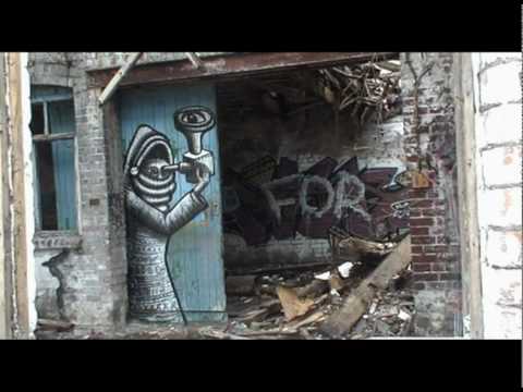 Enimatek - The Fear (flashing images!)
