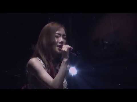 02 _ s´... Taeyeon Concert in Seoul - Do You Love Me + Rain [ TAEYEON]