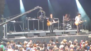 Miike Snow - The Heart of Me Live @ Rock En Seine