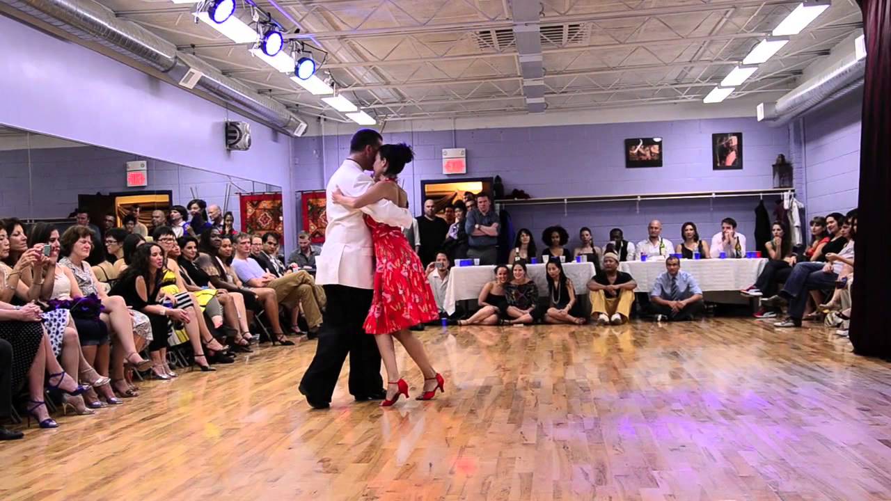 Damian Thompson and Mariana Ancarola - Canaro