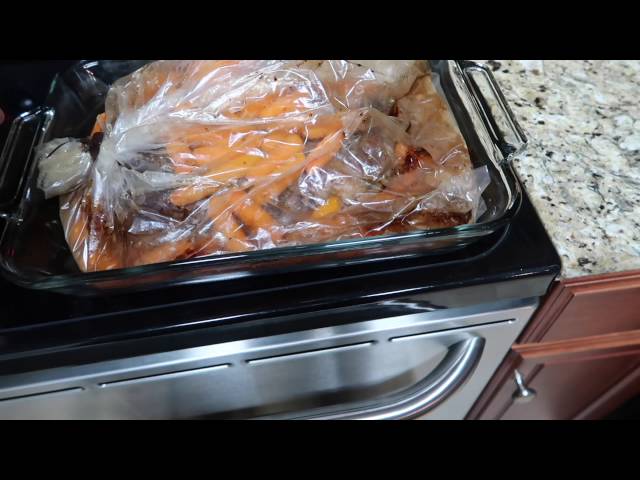 Vídeo relacionado con Reynolds Kitchens Turkey - Bolsas para horno (19 x 23.5 pulgadas, 2 unidades)