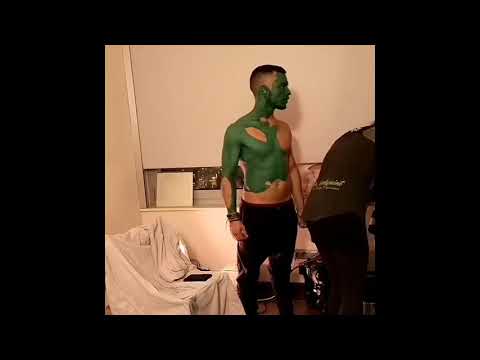 Bodypaint illusion