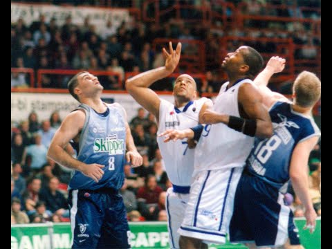 Serie A 2001/'02 Fabriano Basket - Skipper Bologna 64-91
