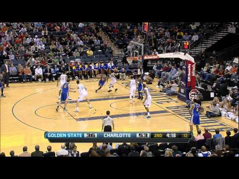 Monta Ellis Stuffs It Home