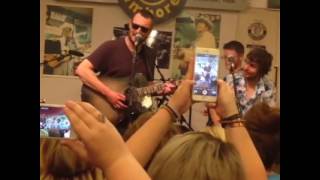 Eric Church sings Merle Haggard&#39;s &quot;Heaven Was a Drink of Wine&quot;