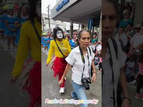Tendências de andar: como a imitação molda a cultura atual