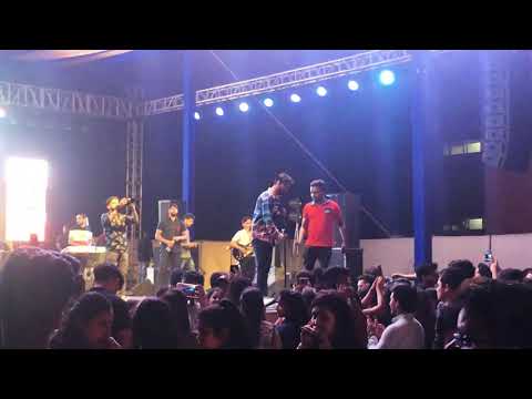 DIL MAIN NHI LAONA  [live performance maninder buttar