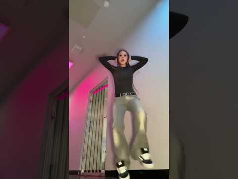 I just wanna rock#short#short#zah1de_kyc&samrosauvage