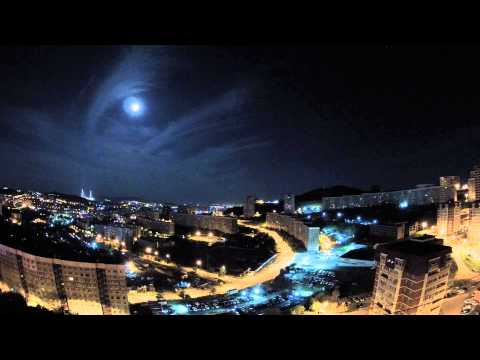 Timelapse, ночь на крыше дома, полнолуние, Владивосток 2015 г.