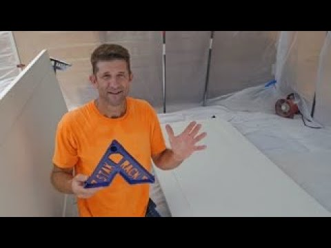 The fastest and safest way to paint your doors.