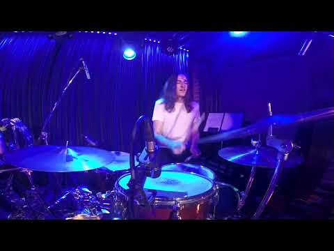 Yuri Bezzemeltsev (Revo.Band) - Shake Everything You Got