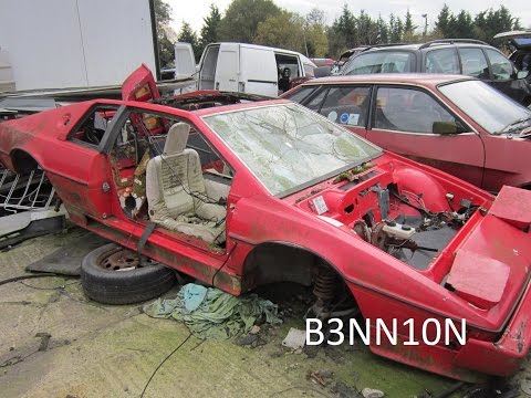 Wrecked Lotus Esprit Turbo - Scrap yard find