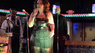 Maurice Davis Thanksgiving Concert featuring Rhonda Clark #RhondaClark