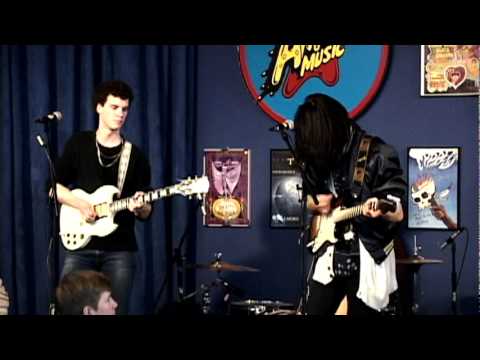 Smith Westerns - Weekend (Live at Amoeba)