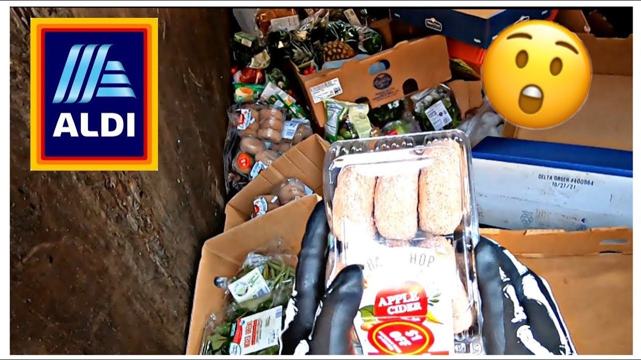 *DUMPSTER DIVING - WOW! SO MUCH FRESH FOOD! ALDI SCORE!