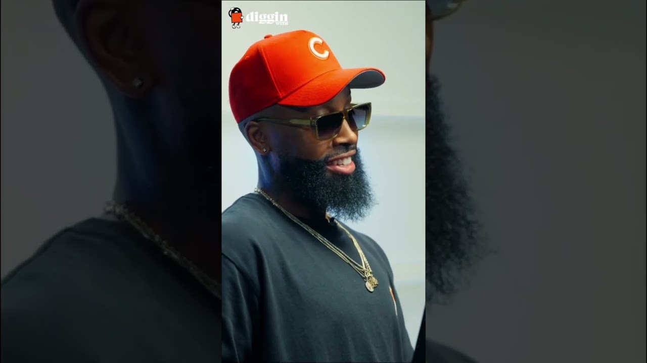 #KenyonDixon gives #JillScott her well deserved flowers 💐🎶 #trending #soul #rnb #diggin