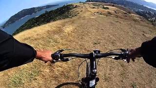 preview picture of video 'Belvedere-Tiburon trail riding GoPro'