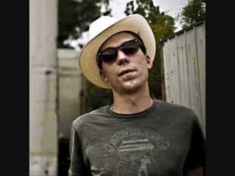 Justin Townes Earle - Who Am I To Say