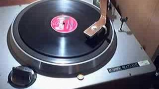 She Walk Right In - Clarence Gatemouth Brown