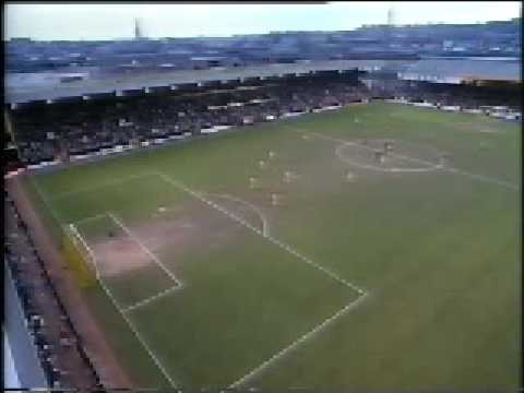 1989-90 Norwich City v Manchester United