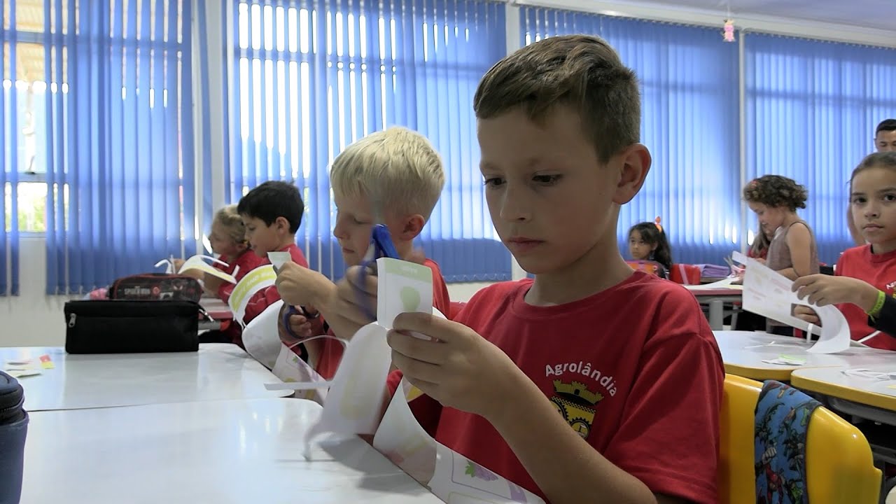 Escola em tempo integral em Agrolândia