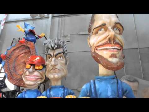 Demolizione Carri del Carnevale 2015