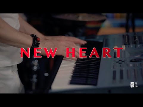 Marimba Plus  - New Heart   (Besedka Live)